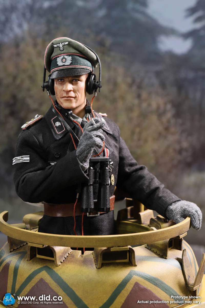 WWII German Armored Commander - Jager 1/6
