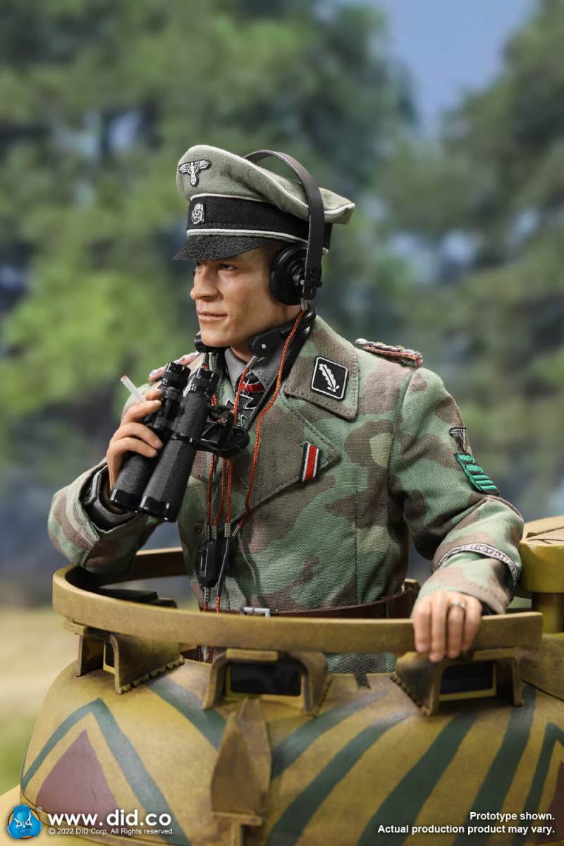 WWII German Armored Commander - Jager 1/6