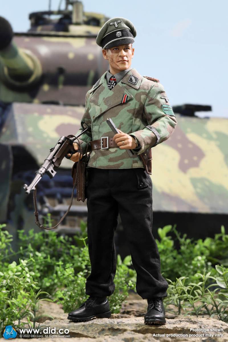 WWII German Armored Commander - Jager 1/6