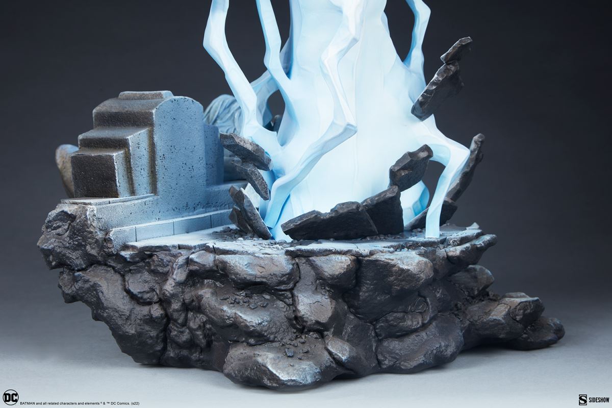 DC Comics - Batman: The Dark Knight Returns