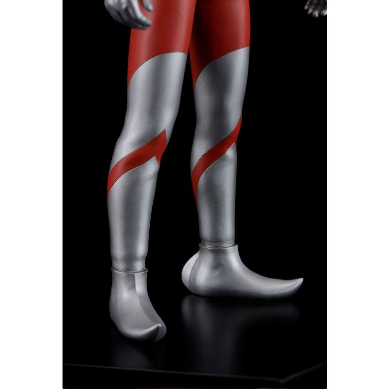 CHARACTER CLASSICS Ultraman (B type)
