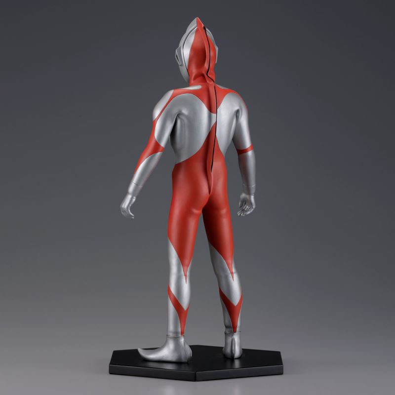 CHARACTER CLASSICS Ultraman (B type)