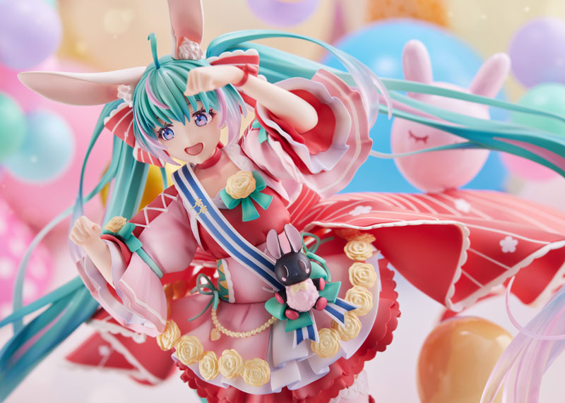 Hatsune Miku 1/7 Scale Figure - Birthday 2021 (Pretty Rabbit Ver.) by Spiritale