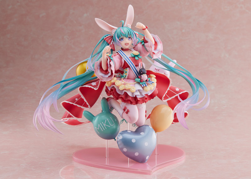 Hatsune Miku 1/7 Scale Figure - Birthday 2021 (Pretty Rabbit Ver.) by Spiritale
