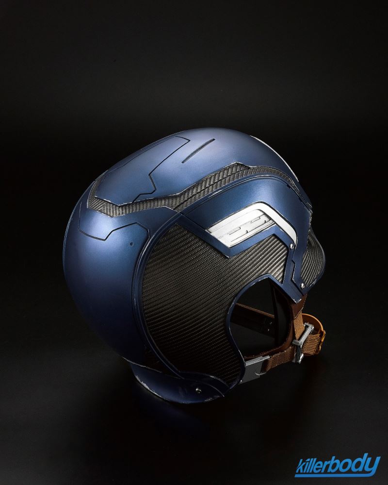 Captain America Helmet Bluetooth Speaker 1/1
