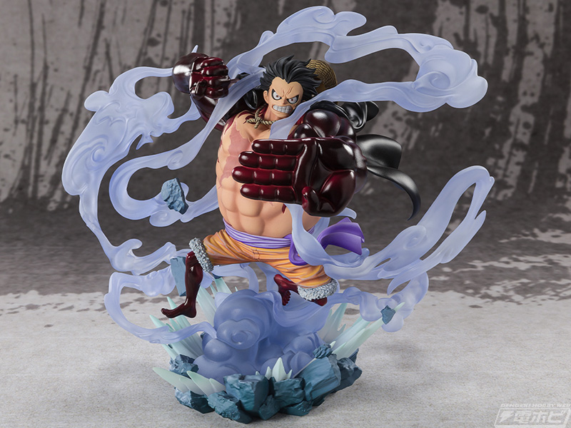 Figuarts ZERO Monkey D. Luffy -Gear 4 Captain Onigashima Monster Battle-