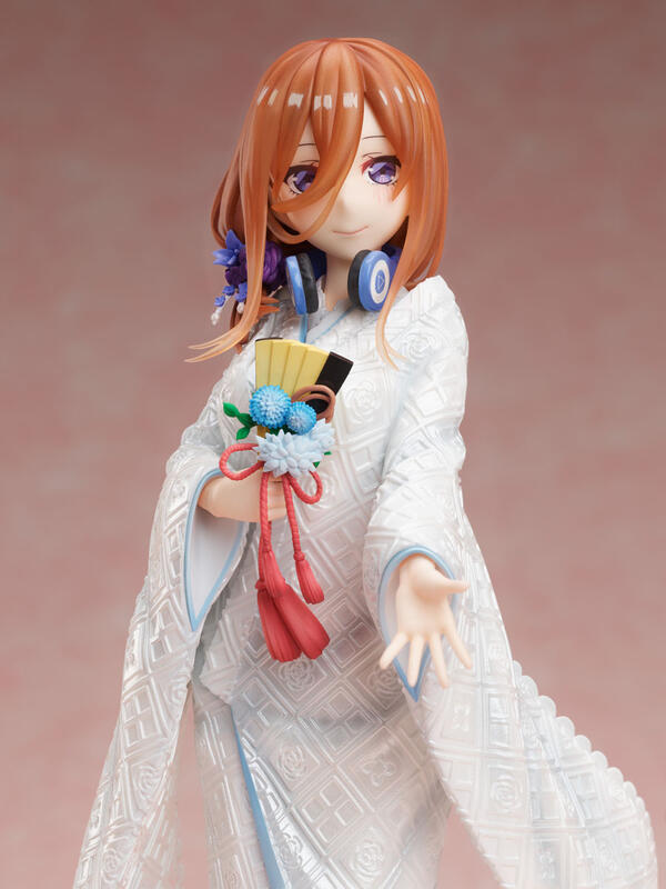 The Quintessential Quintuplets ∬ - Nino Nakano & Miku Nakano -Shiromuku- 1/7