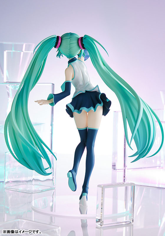 POP UP PARADE Character Vocal Series 01 Hatsune Miku Because You're Here Ver. L