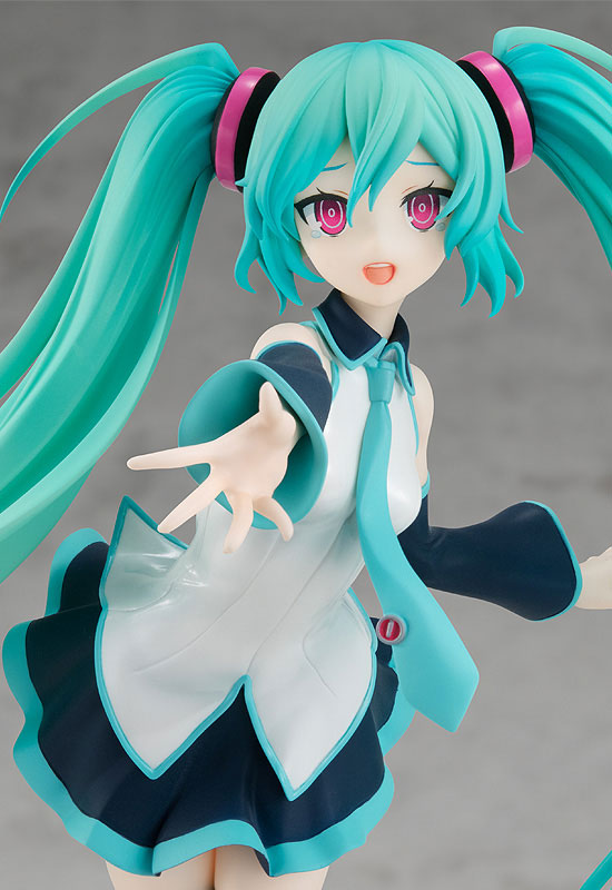 POP UP PARADE Character Vocal Series 01 Hatsune Miku Because You're Here Ver. L