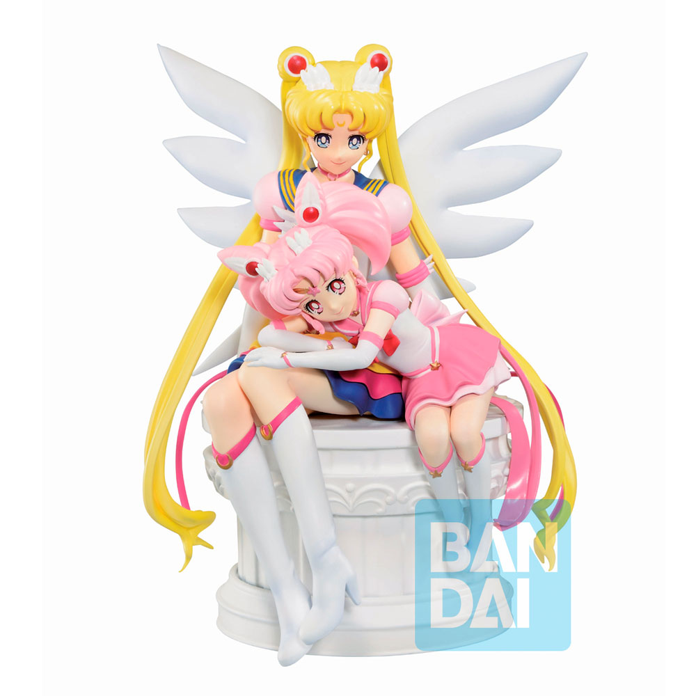 Eternal Sailor Moon and Eternal Sailor Chibi Moon