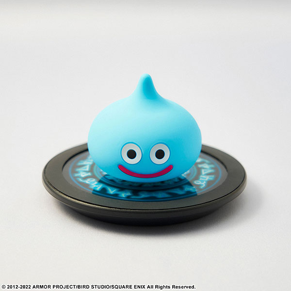 Dragon Quest Wireless Charging Pad [Zing] (w/Illuminating Slime Figure)