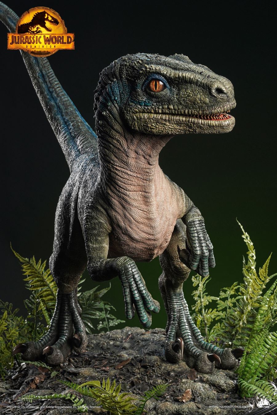 Jurassic World Dominion: Beta Life-Size Statue