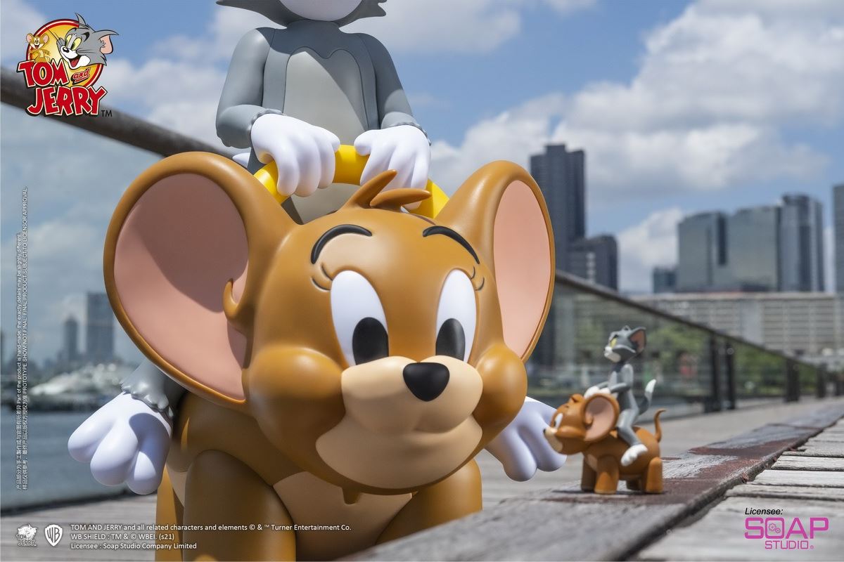Tom and Jerry - Super Jockey doll