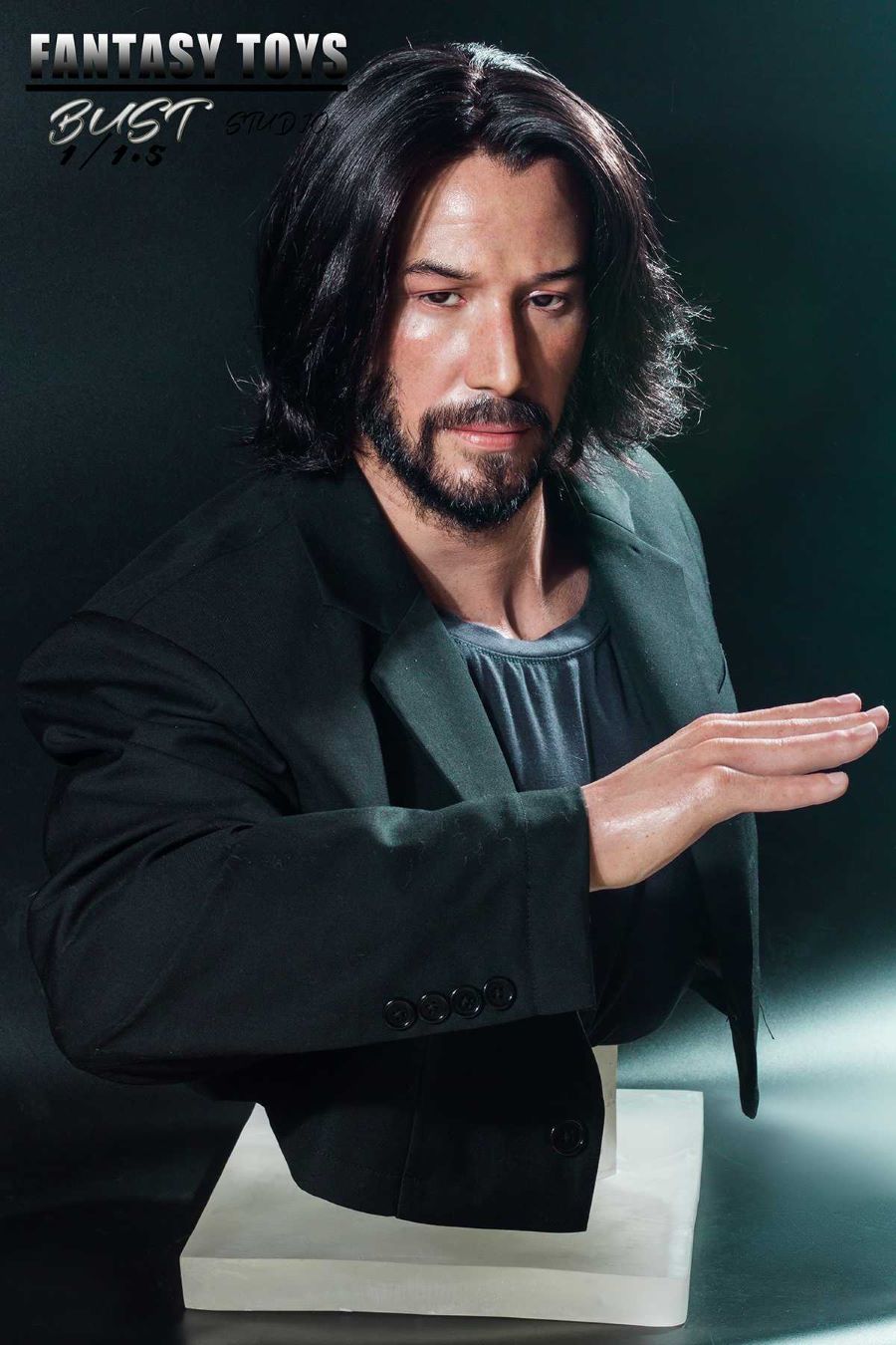 FantasyToys The Matrix Resurrections Neo 1/1.5 BUST