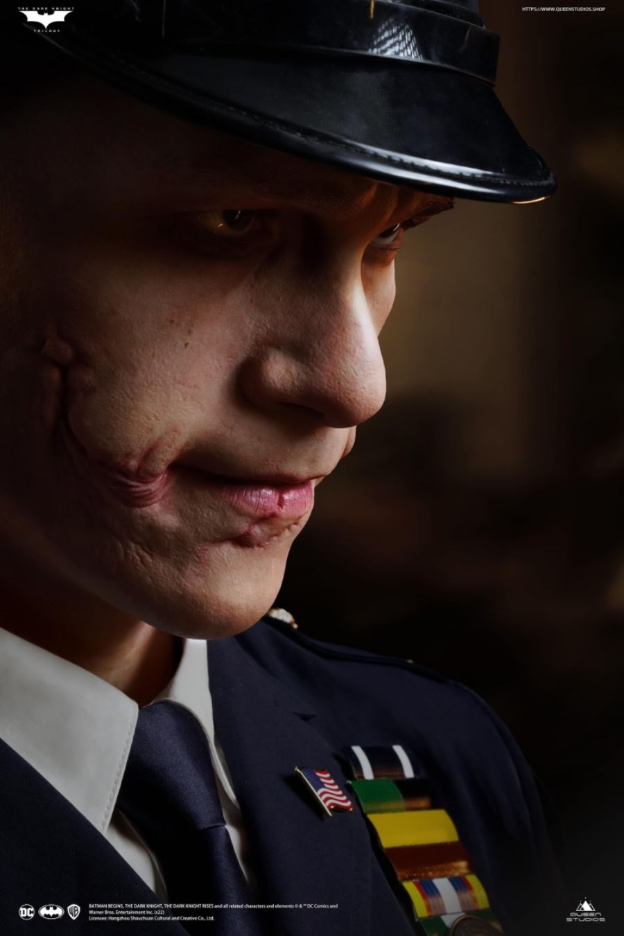  The Joker (Police Uniform) Life-Size Bust 1/1