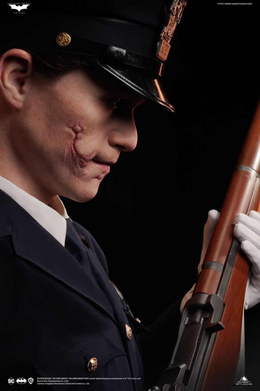  The Joker (Police Uniform) Life-Size Bust 1/1