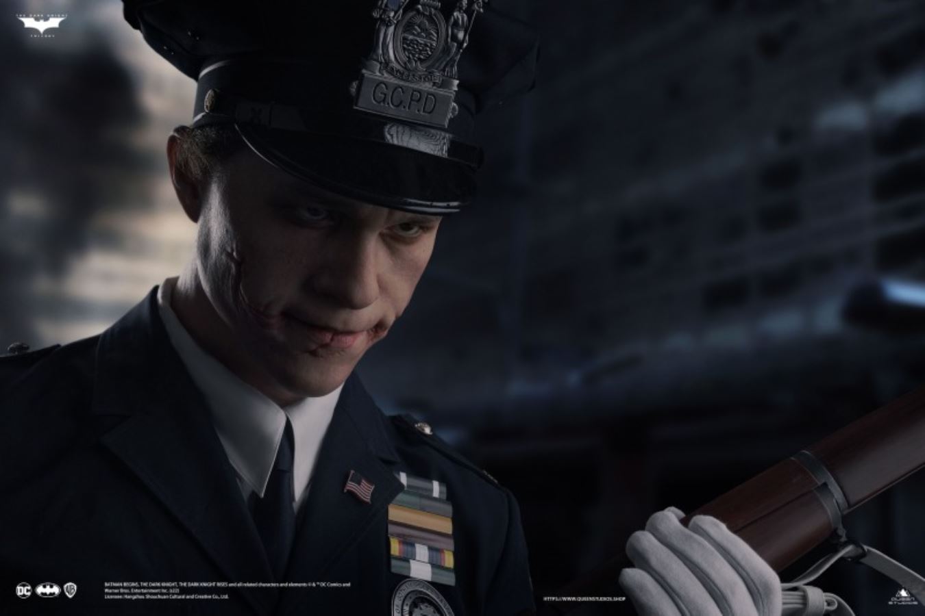  The Joker (Police Uniform) Life-Size Bust 1/1