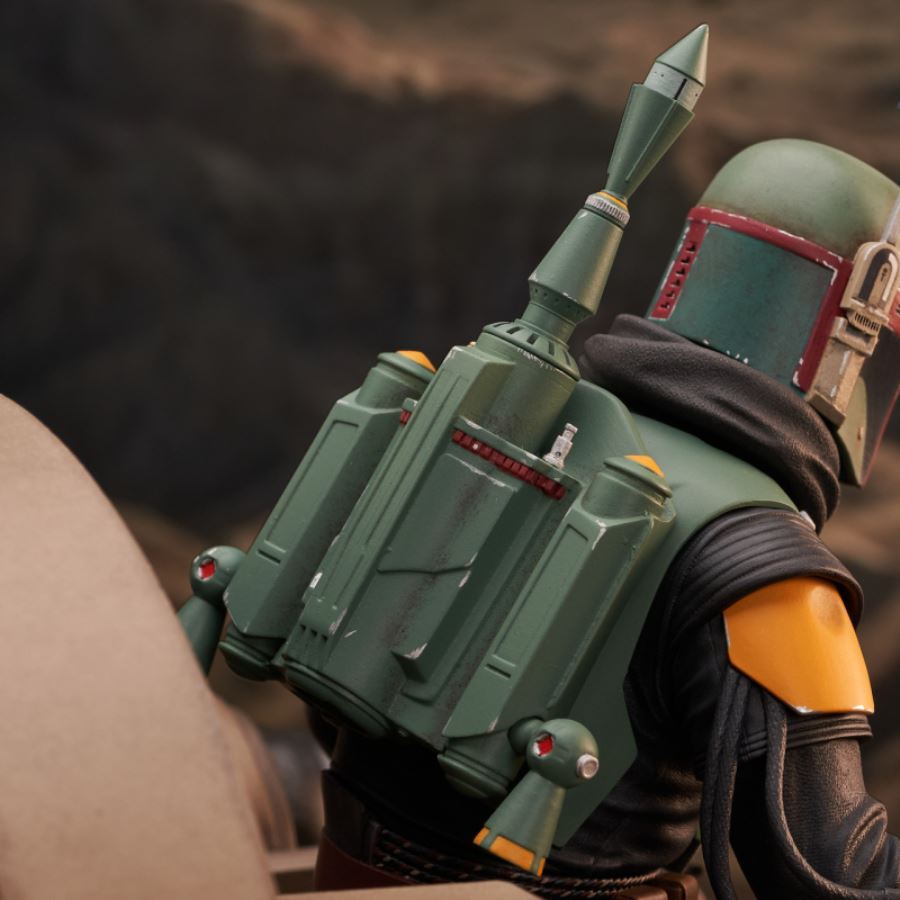 Star Wars: The Mandalorian™ - Boba Fett (on Throne Statue)