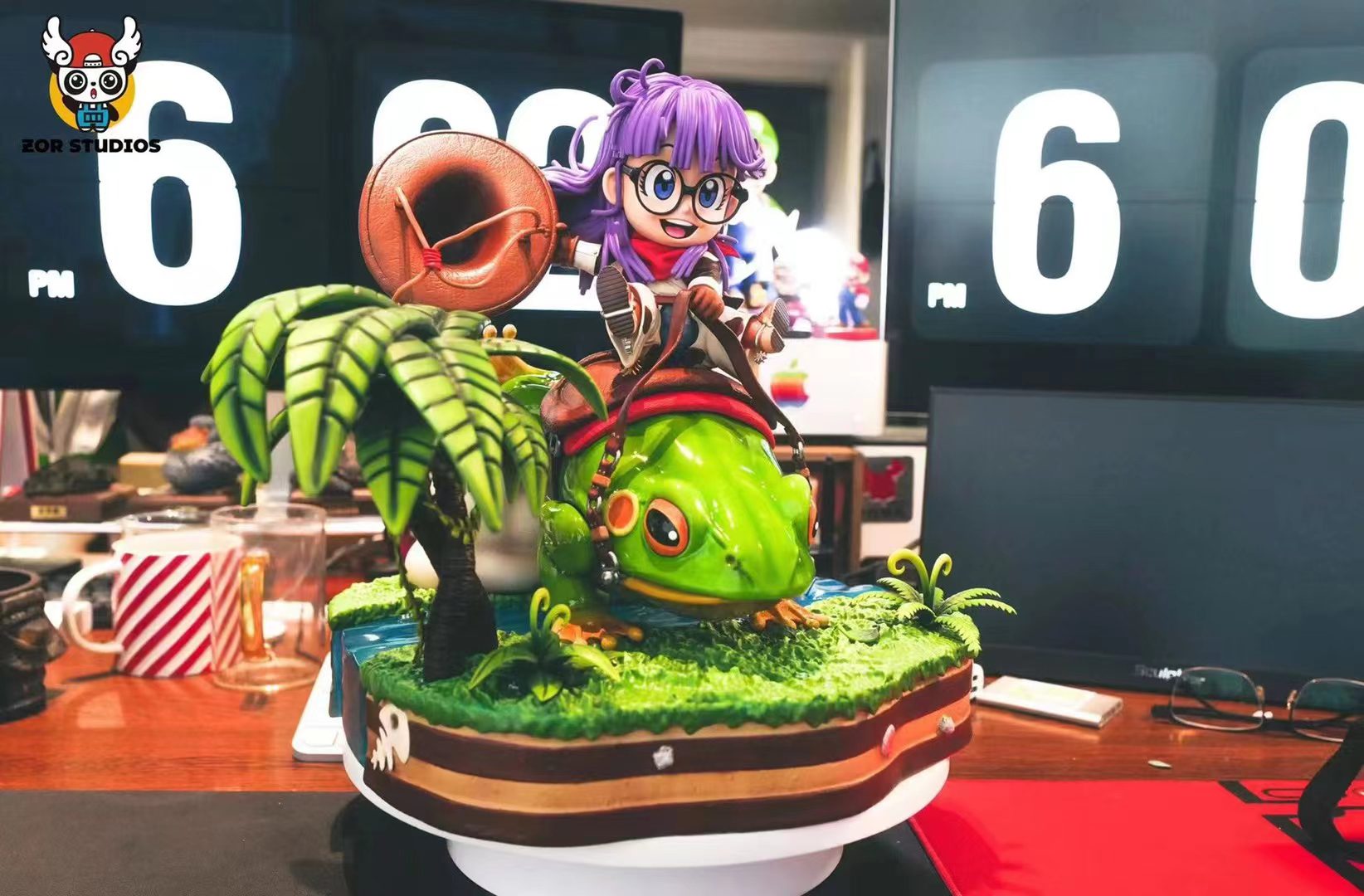 Giant Frog Arale