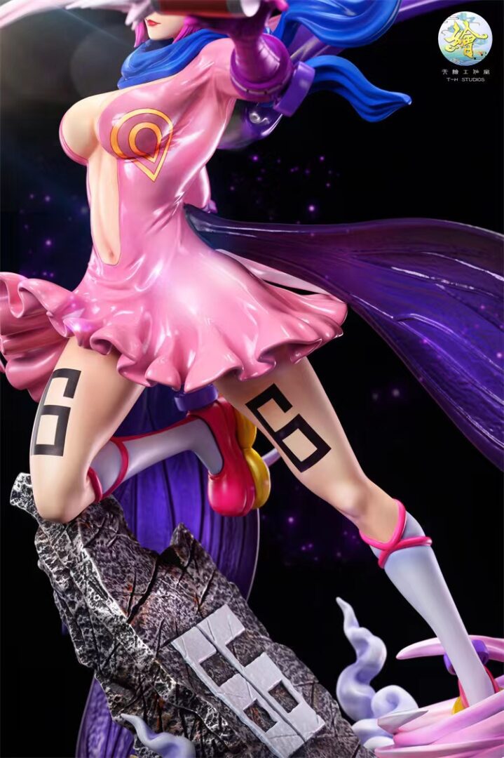 Vinsmoke Reiju - One Piece