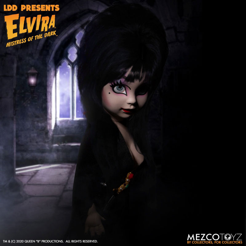 Living Dead Dolls / Elvaira Elvira Mistress of the Dark: Elvaira