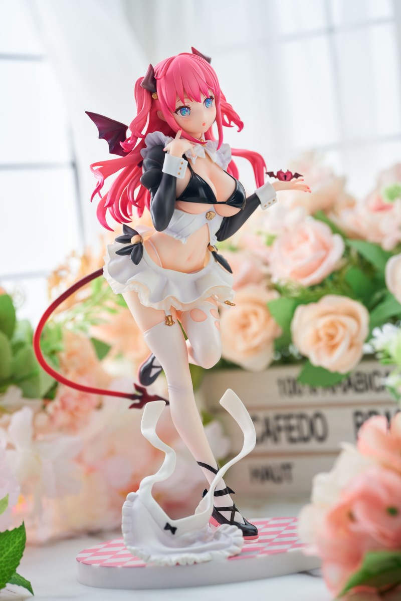 Demon Maid Lilia 1/7