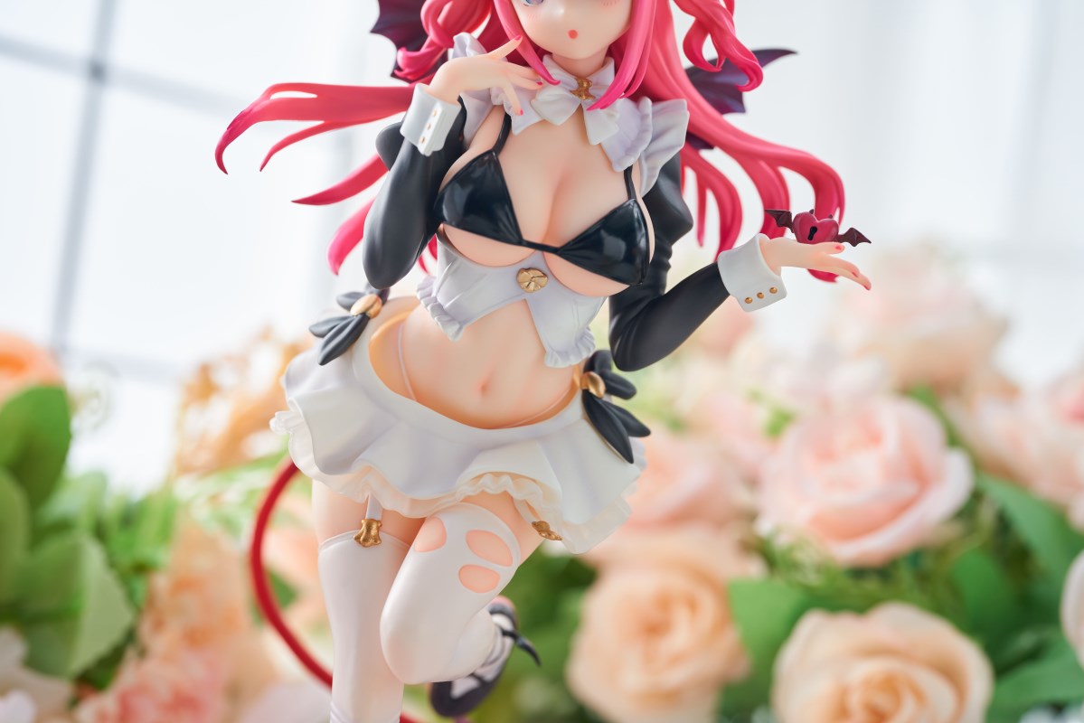 Demon Maid Lilia 1/7