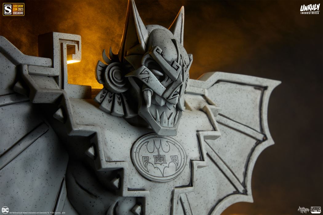 BATMAN (STONE COLOR VARIANT)