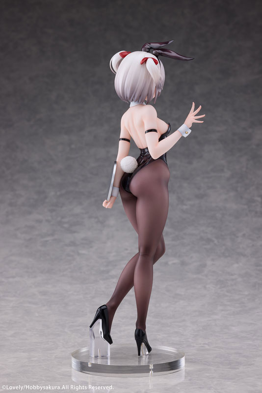 Maina Hayakawa Illustrated by oohhya 1/7