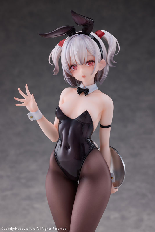 Maina Hayakawa Illustrated by oohhya 1/7