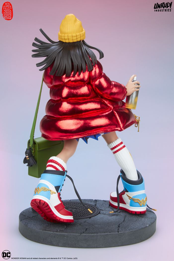 HYPE GIRL (WONDER WOMAN)