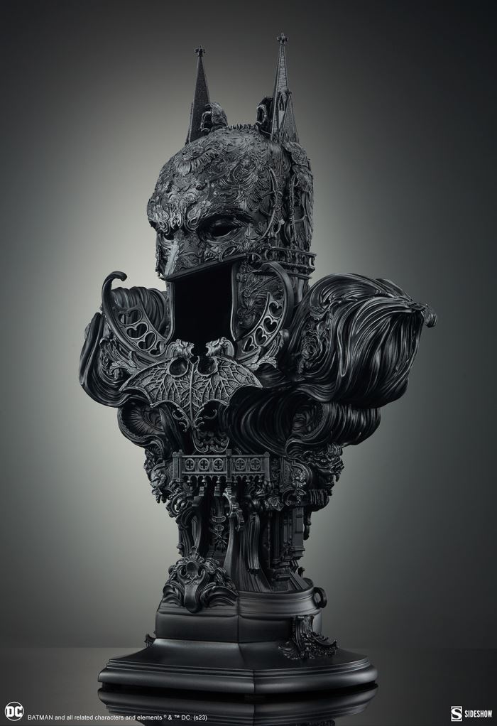 GOTHAM CITY'S SHADOW: BATMAN