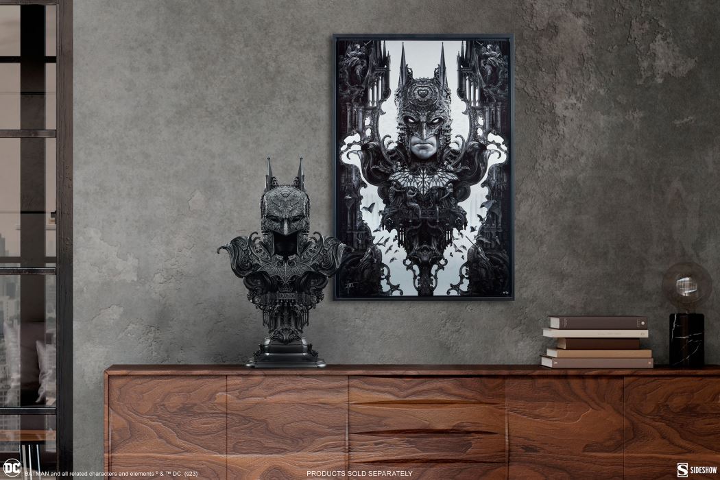 GOTHAM CITY'S SHADOW: BATMAN