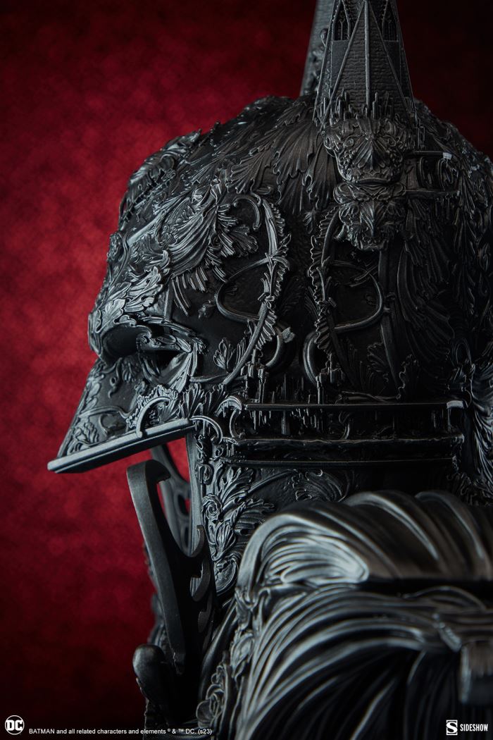 GOTHAM CITY'S SHADOW: BATMAN