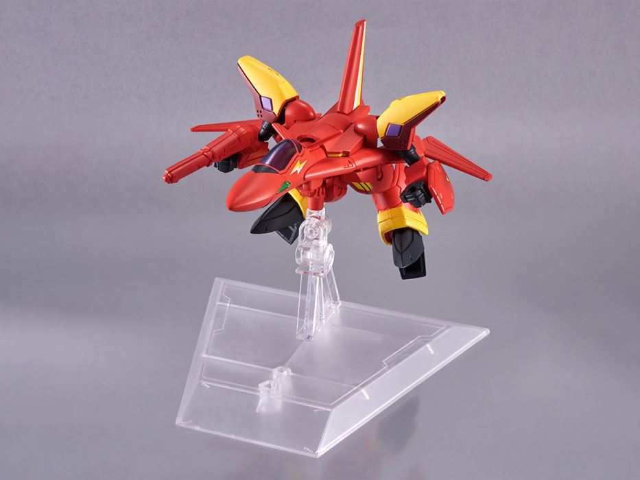 TINY SESSION VF-19 Kai Fire Valkyrie with Nekki Basara