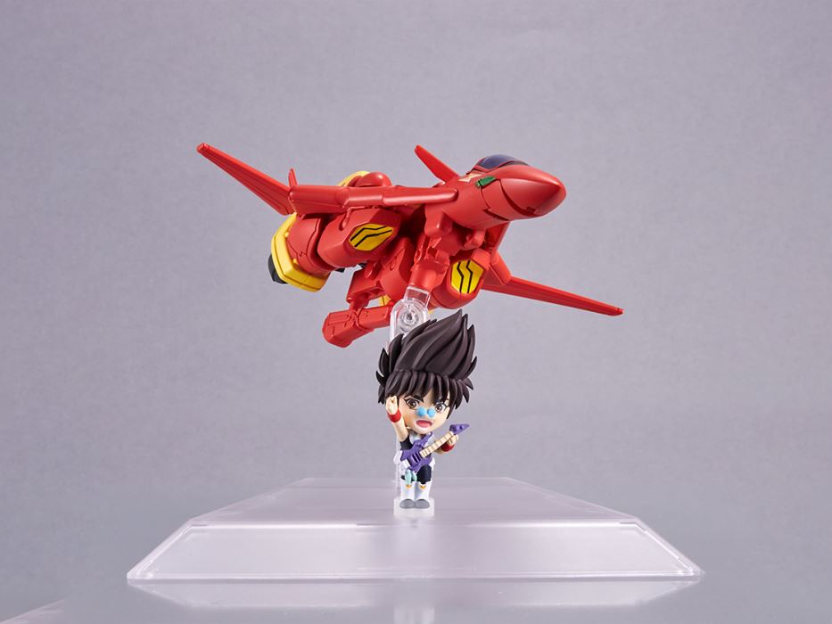 TINY SESSION VF-19 Kai Fire Valkyrie with Nekki Basara