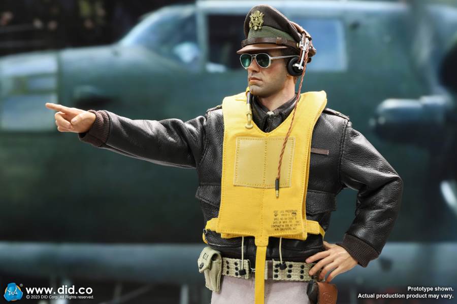 WWII U.S. Army Air Forces Pilot - Captain Rafe 1/6