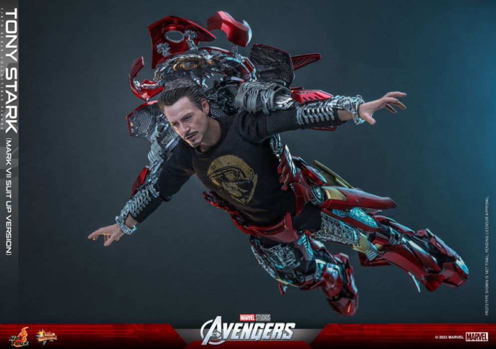 Tony Stark (Mark VII Suit up Version) - The Avengers 1/6