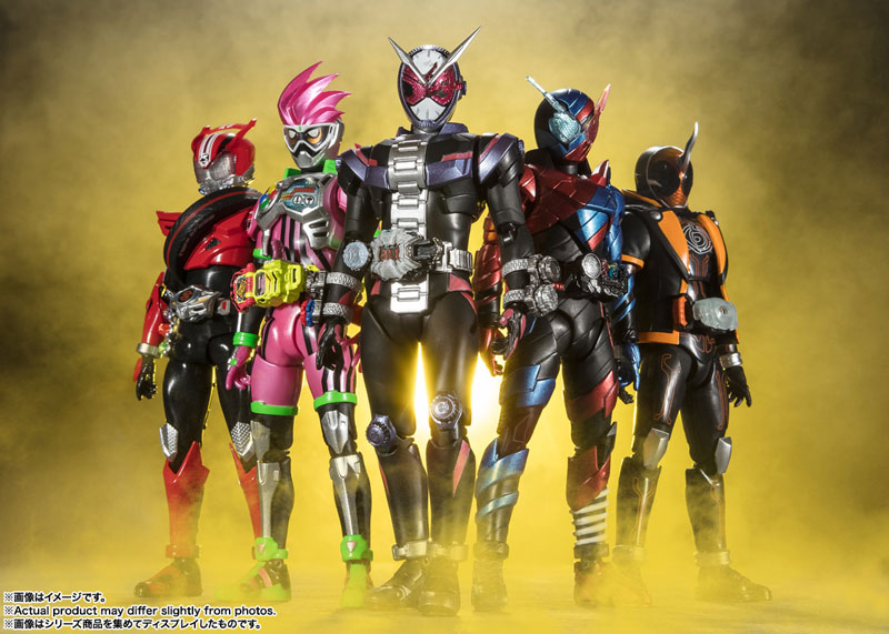 S.H.Figuarts Kamen Rider Build Rabbit Tank Form Heisei Generations Edition