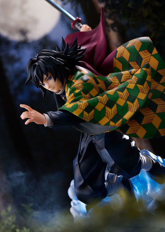 Demon Slayer: Kimetsu no Yaiba Giyu Tomioka 1/8