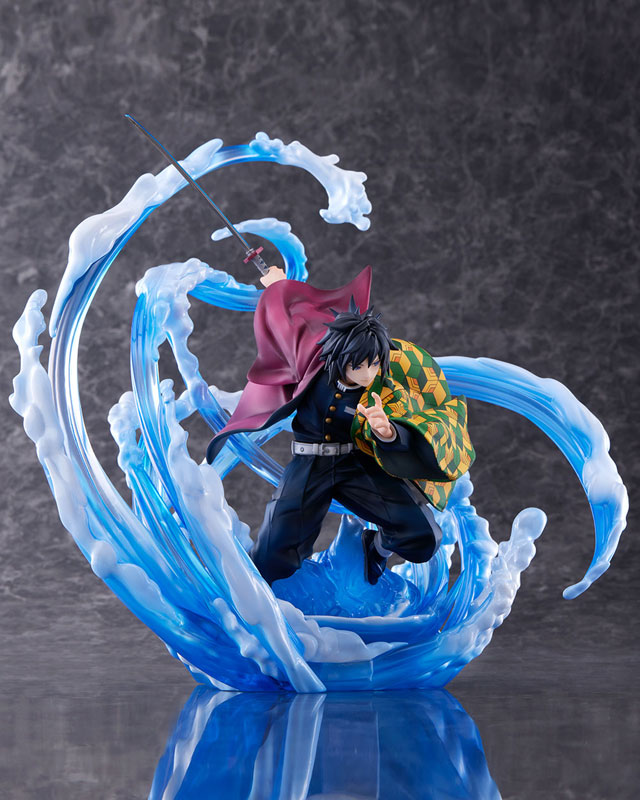 Demon Slayer: Kimetsu no Yaiba Giyu Tomioka DX Ver. 1/8