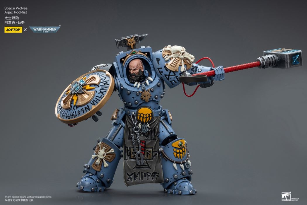 Iron Hands Holy Father Fellowes/Extreme Warriors Chief Thinker Digris/Space Wolves Ajak Stonefist 1/18