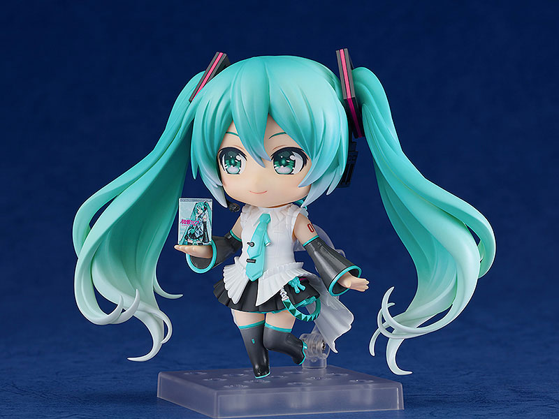Nendoroid Character Vocal Series 01 Hatsune Miku Happy 16th Birthday Ver