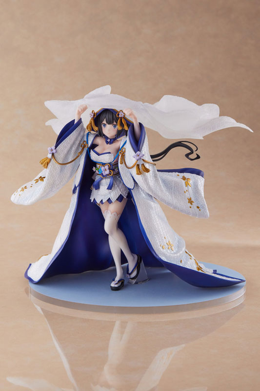 Is It Wrong to Try to Pick Up Girls in a Dungeon? IV Hestia -Shiromuku- 1/7