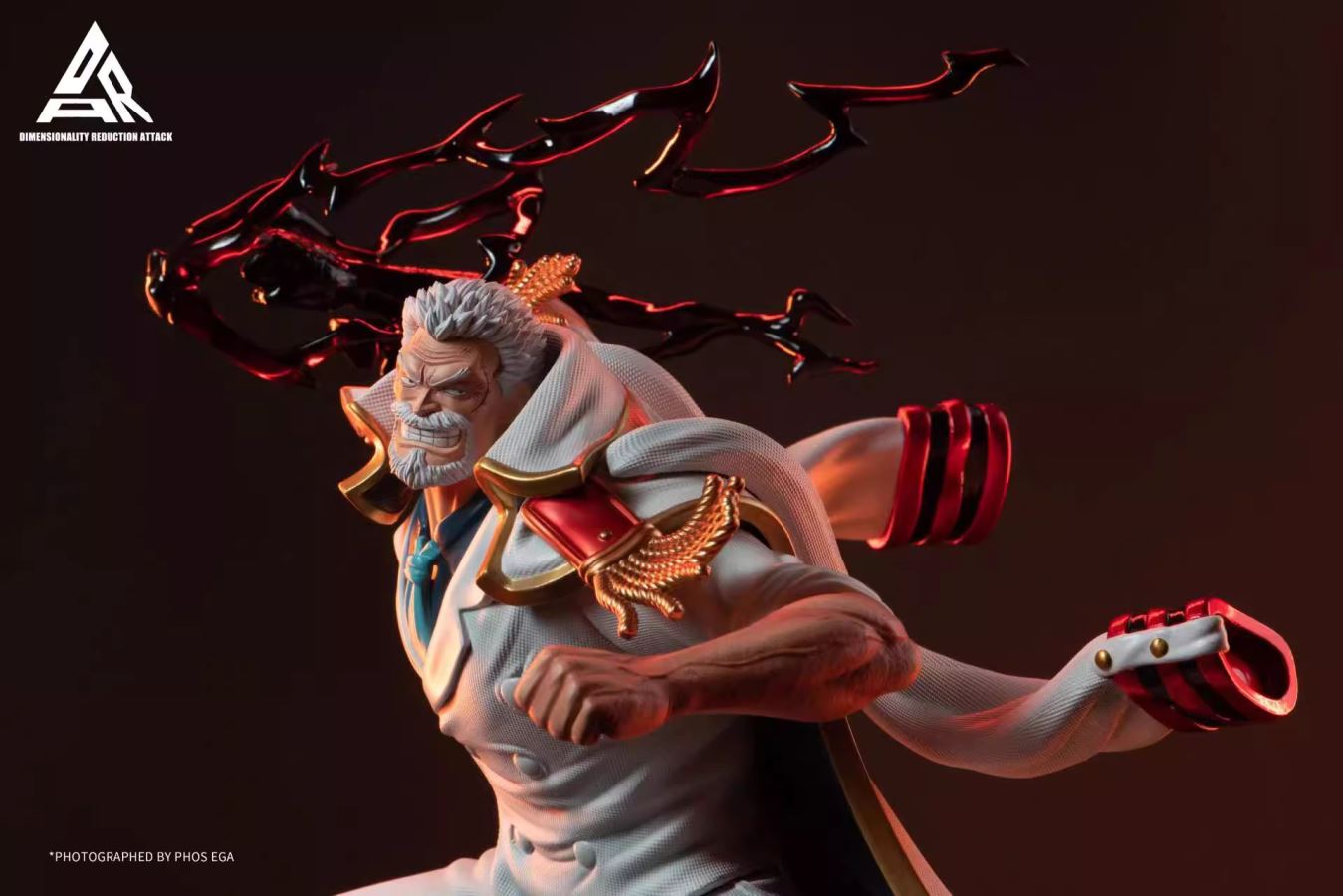 Marine Monkey D Garp - One piece