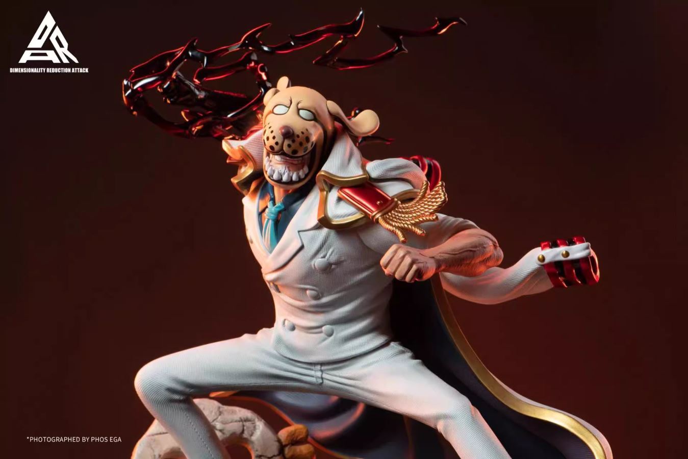 Marine Monkey D Garp - One piece