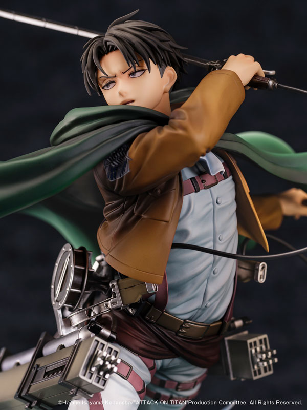Attack on Titan Humanity's Strongest Soldier Levi 1/6
