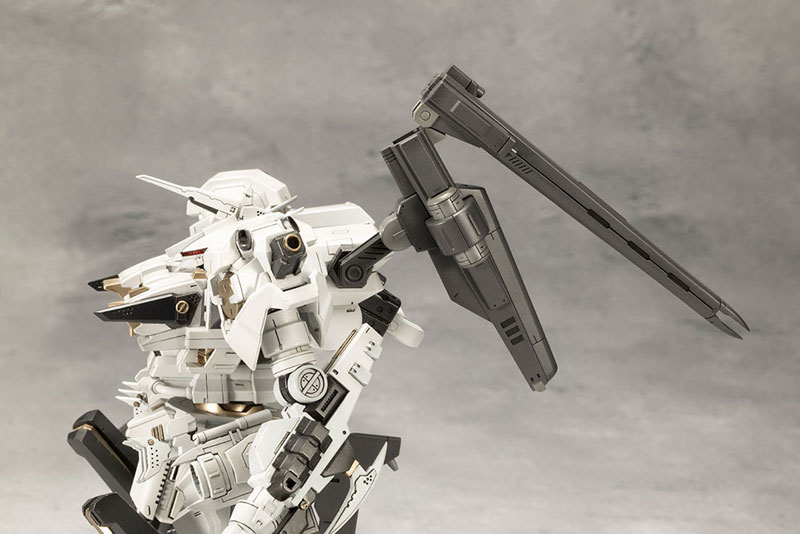 Armored Core Rosenthal CR-HOGIRE Noblesse Oblige Full Package Ver. 1/72