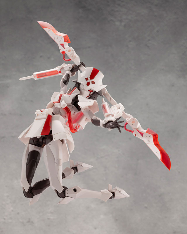 UNLIMITED UNIVERSE MEGALOMARIA RUBY EYE