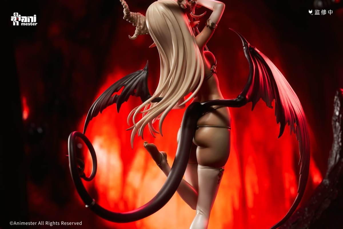 Little Devil MoeMoeKo 1/7